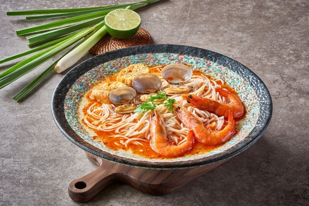 M2.🌶️ Malaysian Laksa Seafood Noodle Soup.